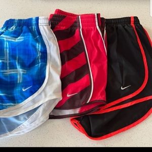 Women's M Nike dri fit shorts